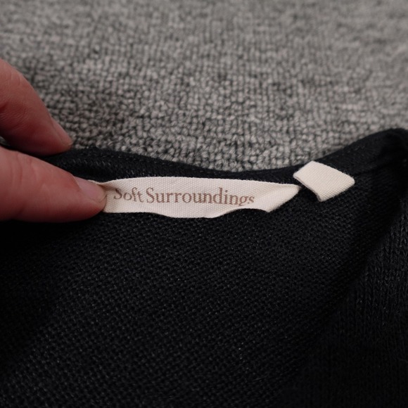 Soft Surroundings Sweater Womens PM Black Polyester Rayon Crewneck Zip Back - Picture 2 of 7